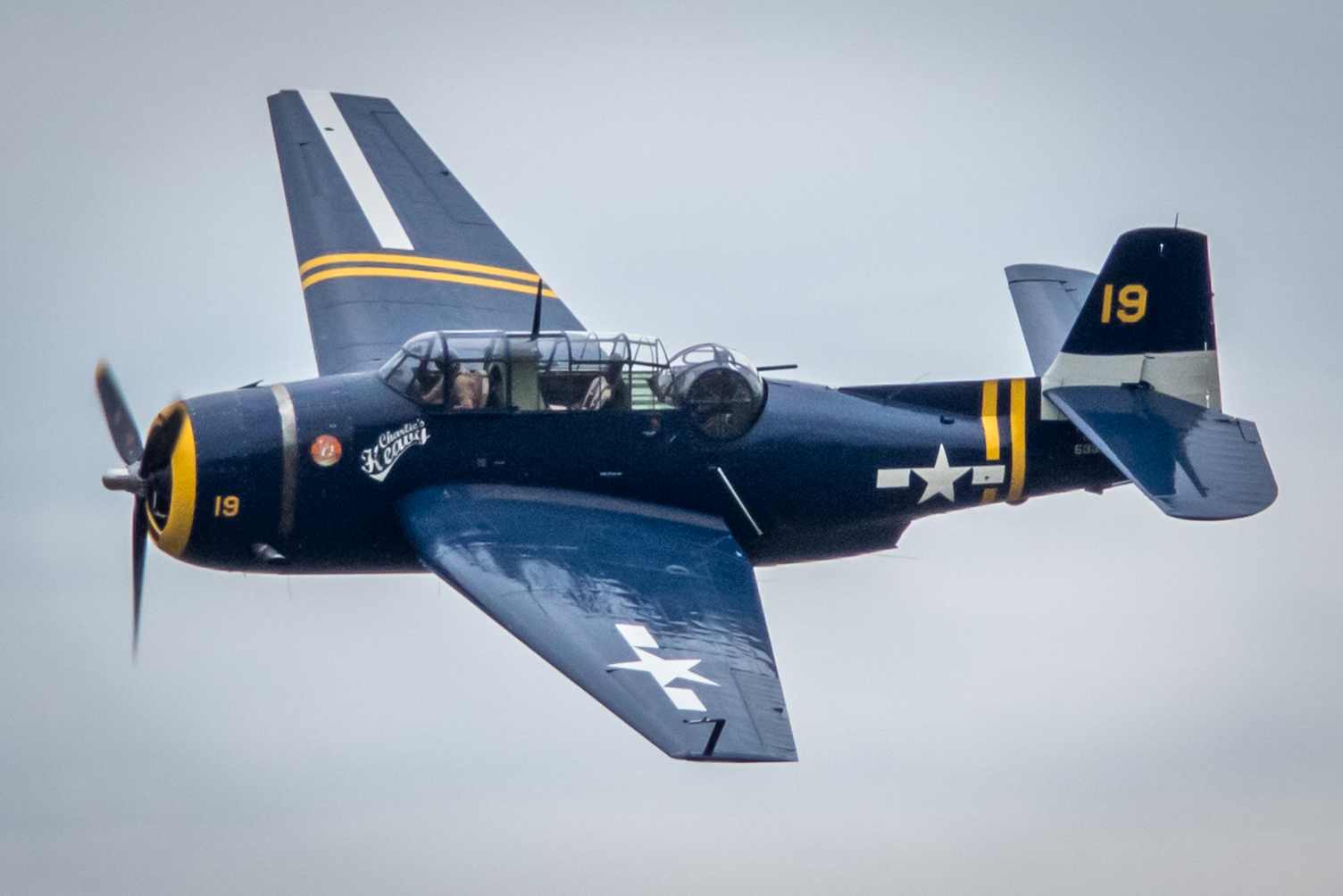 Historické bojové letadlo TBM Avenger ve vzduchu